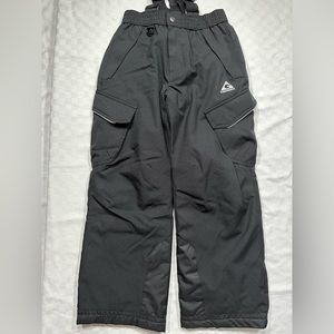 - BOYS PERFORMANCE SNOW PANT WITH REMOVABLE SUSPENDERS